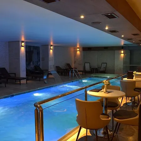 Hotel Darkhill Istanboel