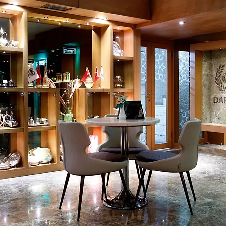 ホテル ダークヒル 4*