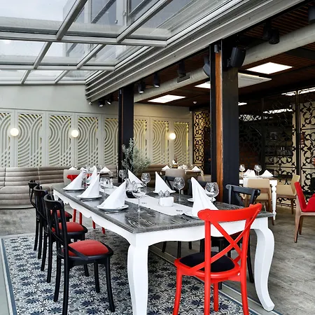 ホテル ダークヒル